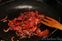 tortilla chorizo ser machego parmezan ziemniaczana meksykańska