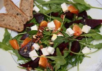 sałatka rukola burak pieczony mandarynka feta orzech włoski